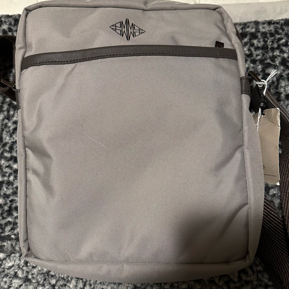 NWT FPM Milano Padded Travel Designer Luxury Crossbody Messenger Bag